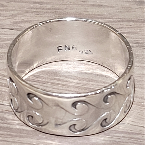 Sterling silver ring - Picture 3 of 3